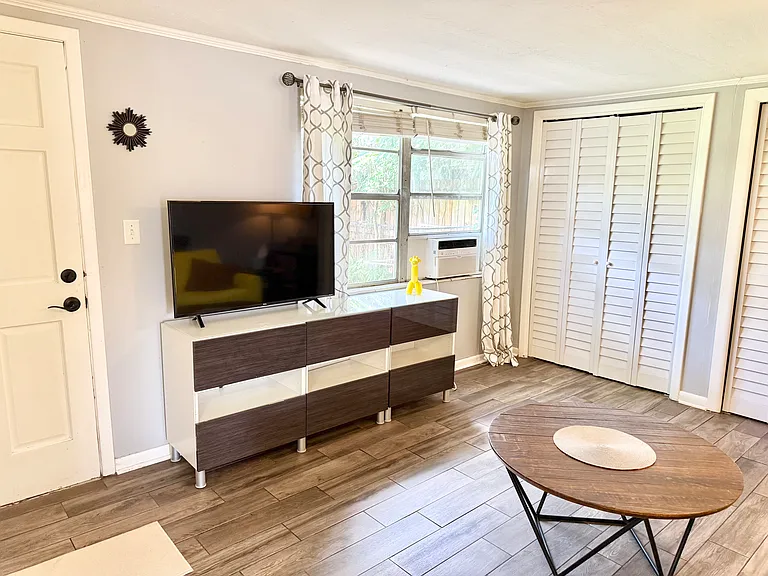 2320 Vista Ave — Photo 10