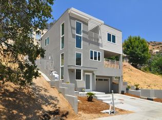 9595 Dennis Way, Simi Valley, CA 91311