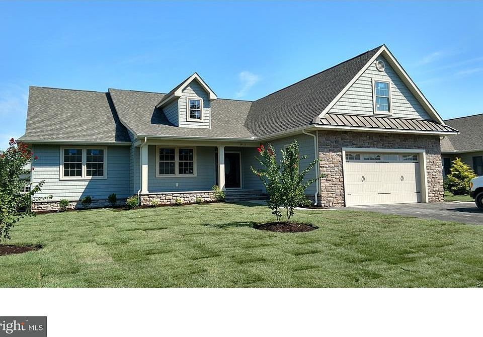 1st image of 34913 Preserve Ln