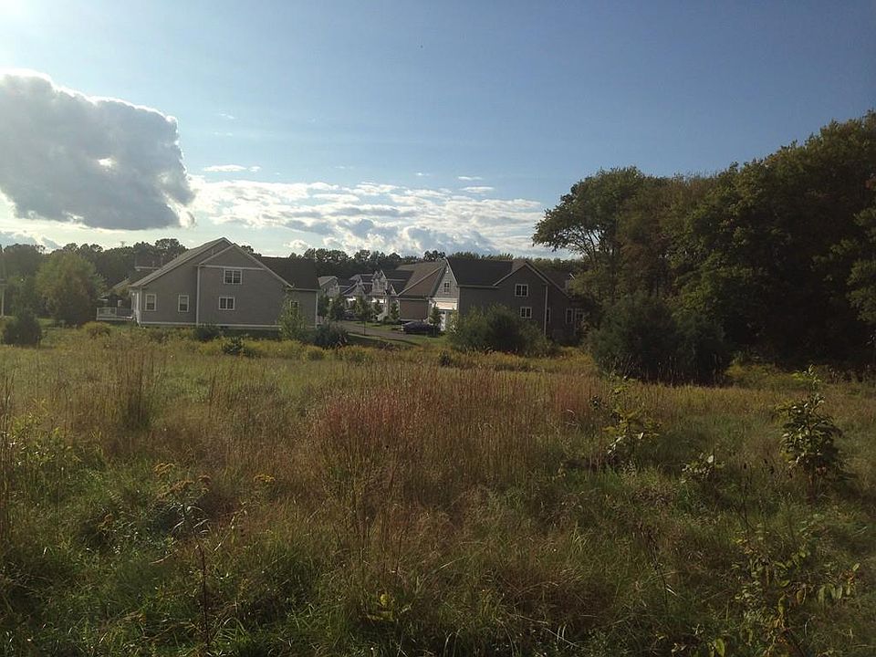 2nd image of 75 Winthrop St