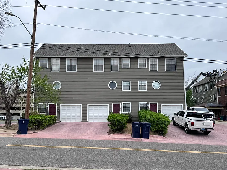 818 N Lee Ave — Photo 2