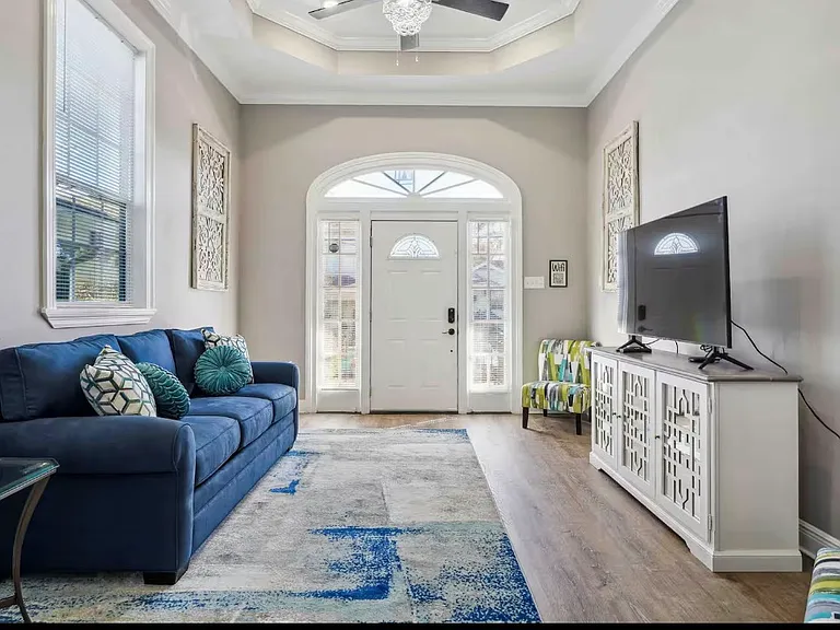 521 S Scott St #523 — Photo 1