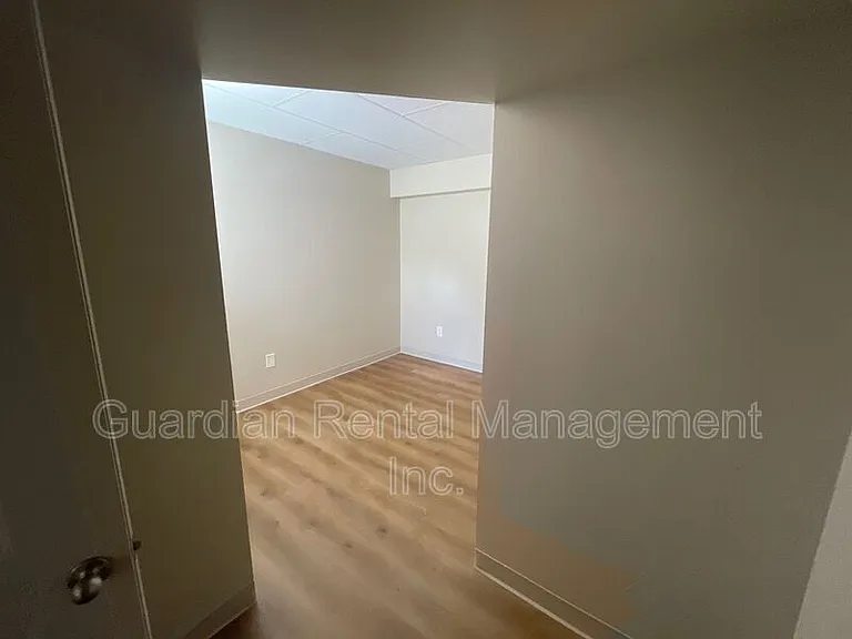 404 Ambrose St #2 — Photo 5