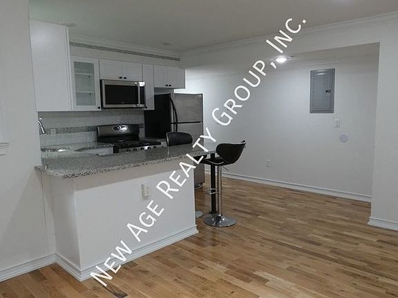 4th image of 4015 Haverford Ave #2R