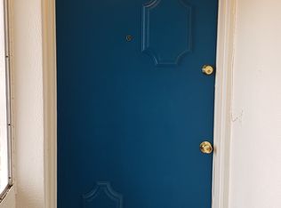 250 Rosery Rd NW APT 204, Largo, FL 33770