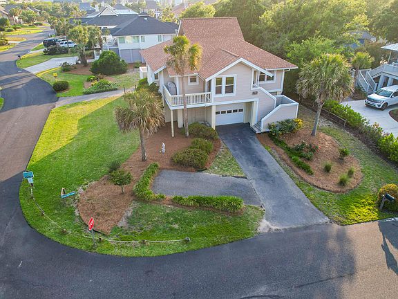 2nd image of 15 Ocean Park Ct