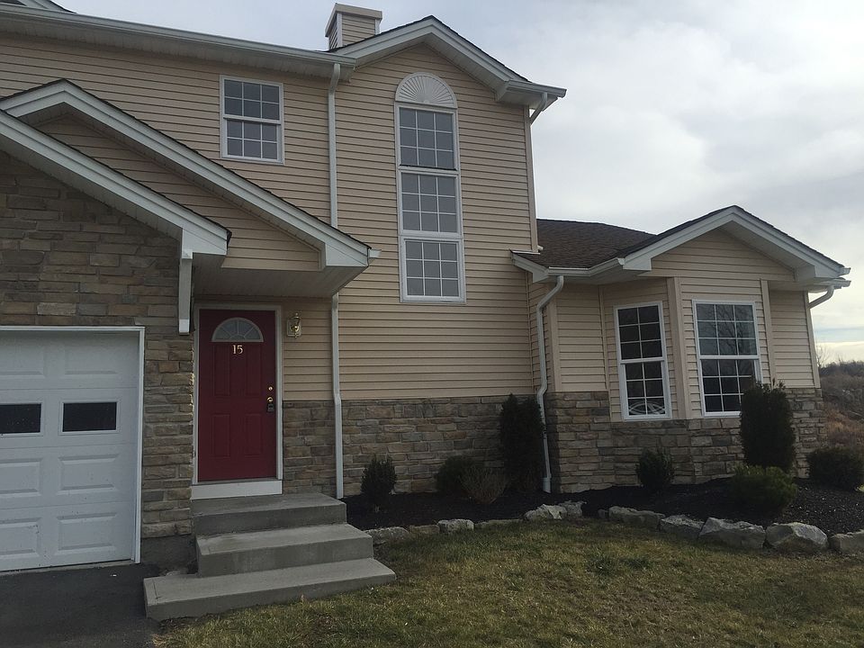 1st image of 15 Brookview Ln