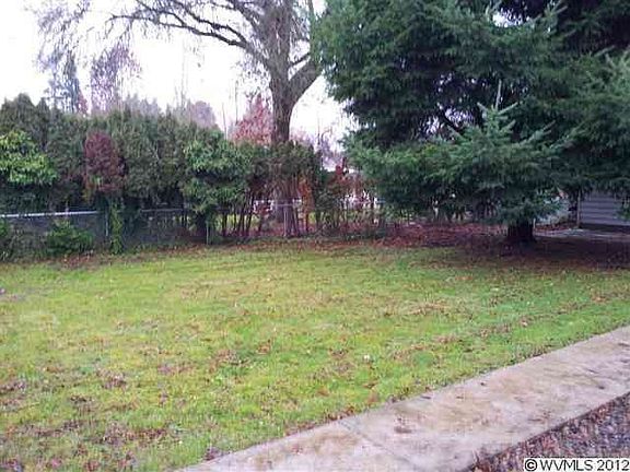 Home for Sale in Stayton, OR $95,000