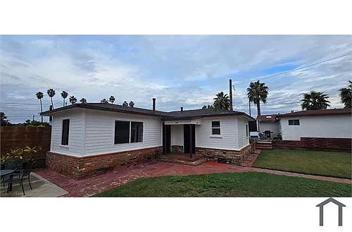 104 Peyri Dr Photo 1