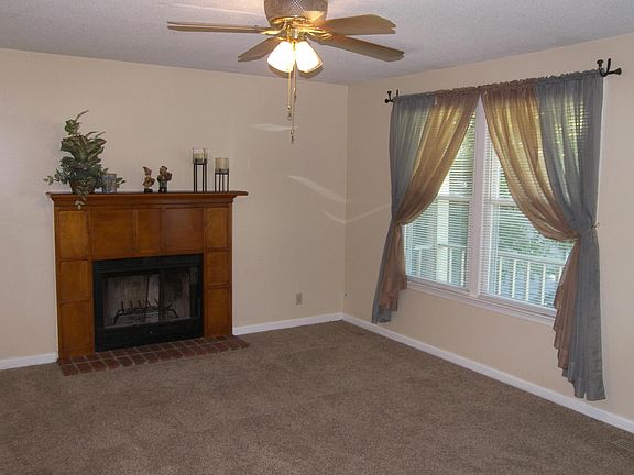 2nd image of 333 Southern Dr