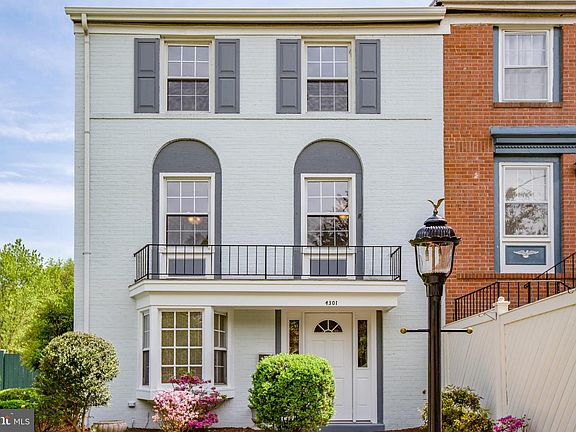 2nd image of 4301 Cedarlake Ct
