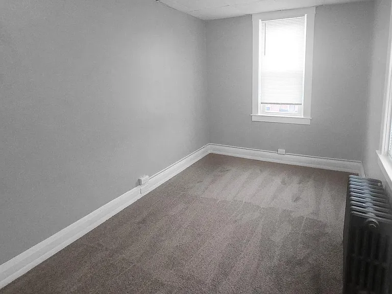 3200 Normount Ave — Photo 31