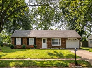 314 Fairwood Dr, Jeffersonville, IN 47130