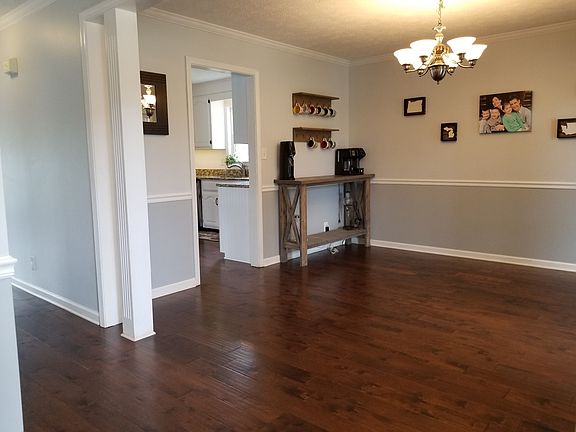 5th image of 158 Gallant Ct