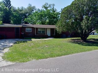 655 Lake Dr, Chuluota, FL 32766