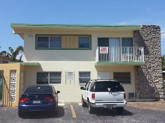 Charming 2 story walk-up