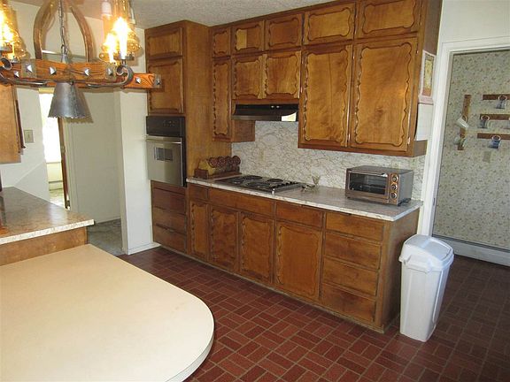5th image of 306 Potrillo Dr