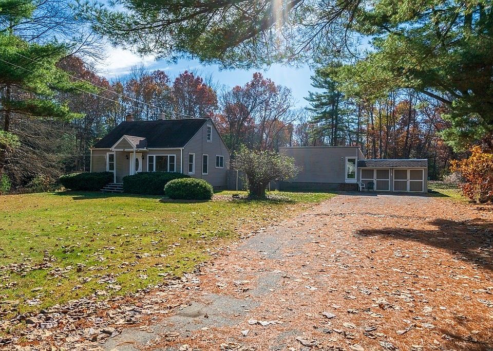 65 West St, Granby, MA 01033 Zillow