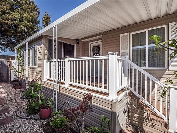 2nd image of 4425 Clares St Spc 82