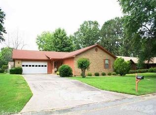 16 Cattail Rd, Searcy, AR 72143
