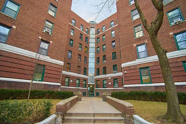 Rented by Living New York | media 13