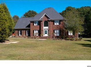 7037 Potter Rd, Matthews, NC 28104
