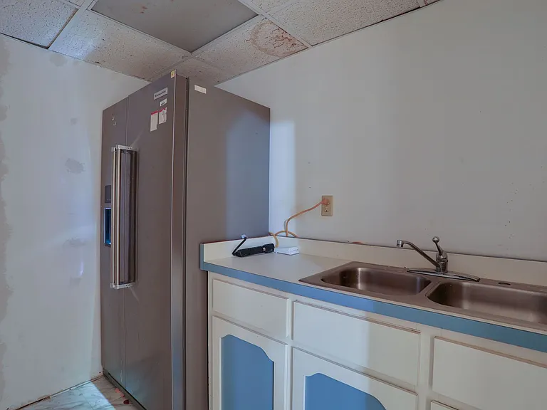 5212 Abelia Dr — Photo 28