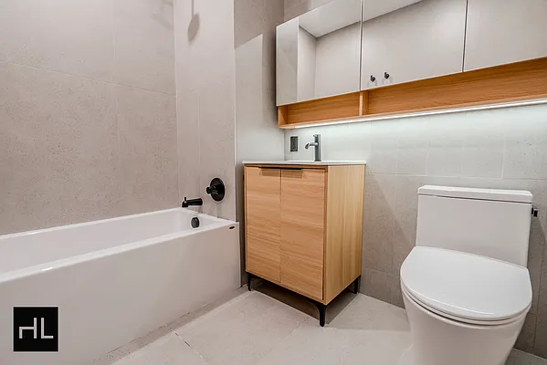 Rented by Highline Residential | media 35