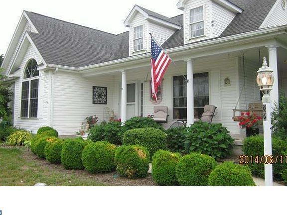 2nd image of 32 Ronald Rich Blvd