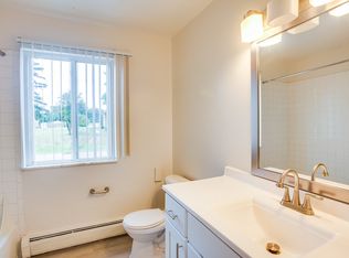 31690 Cowan Rd APT 104, Westland, MI 48185