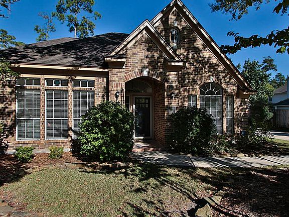 2nd image of 6 Sparklewood Pl
