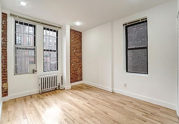 5th image of 130 E 96th St APT 4B