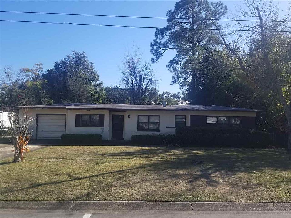 1st image of 1107 E Texar Dr