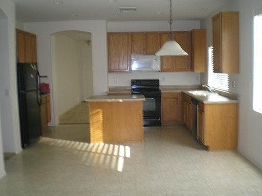 5th image of 8807 W State Ave