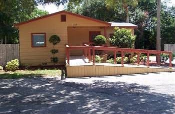 1st image of 335 Hibiscus Ave