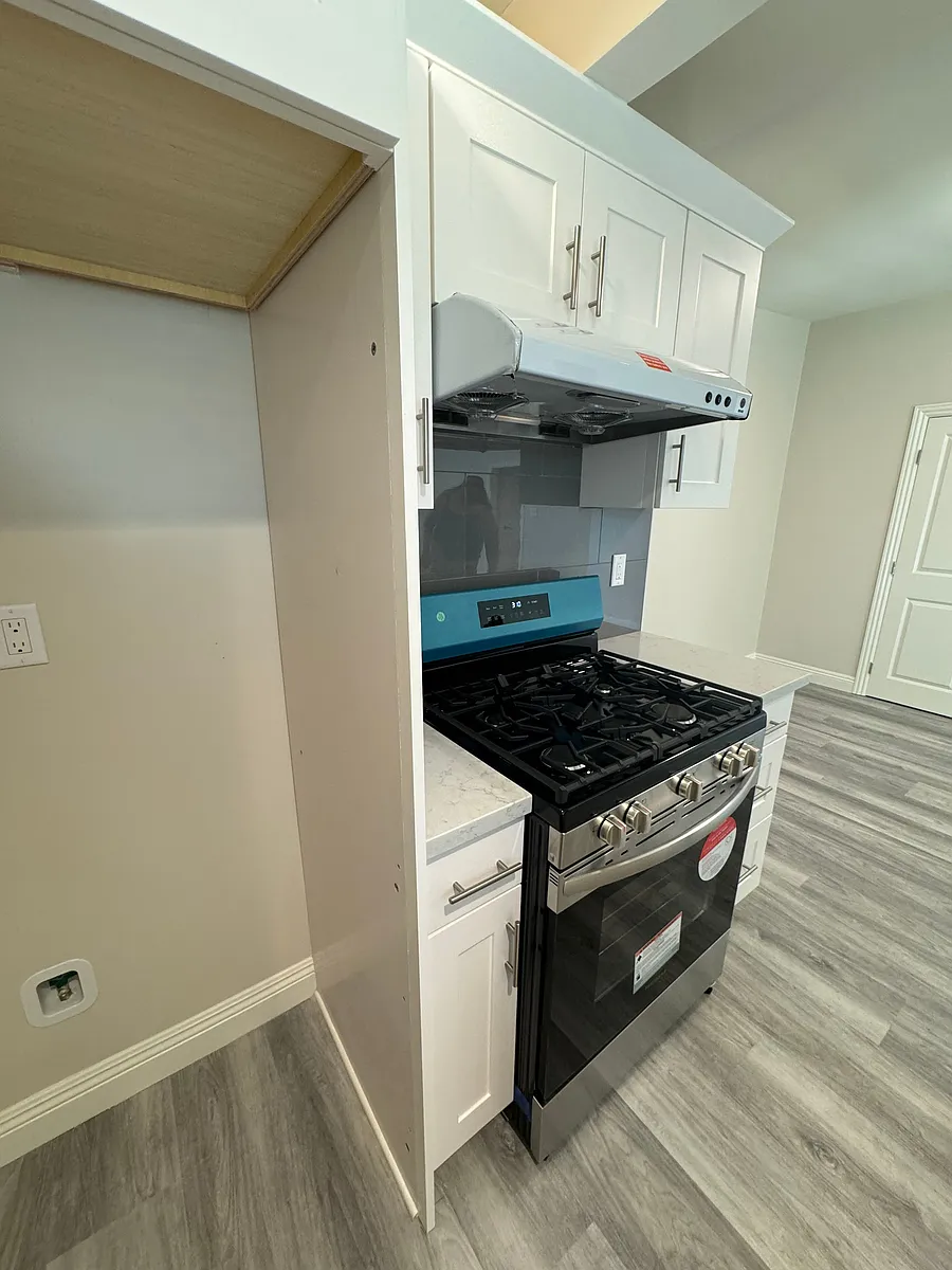 Building Photo - 1027 S Atlantic Blvd #21