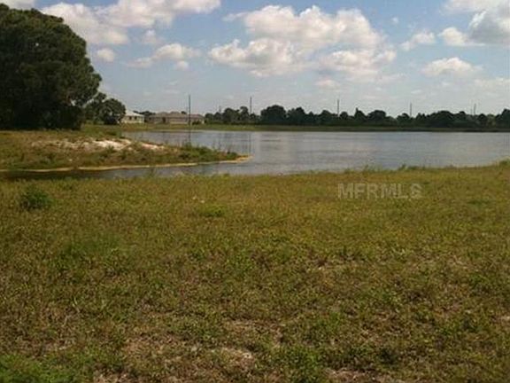 2nd image of 16 Carline Ln