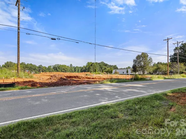 12417 Caldwell Rd, Charlotte, NC 28213