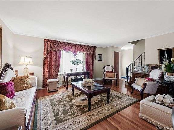 3rd image of 712 Partridge Avenue