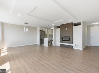 10201 Grosvenor Pl APT 1626, Rockville, MD 20852