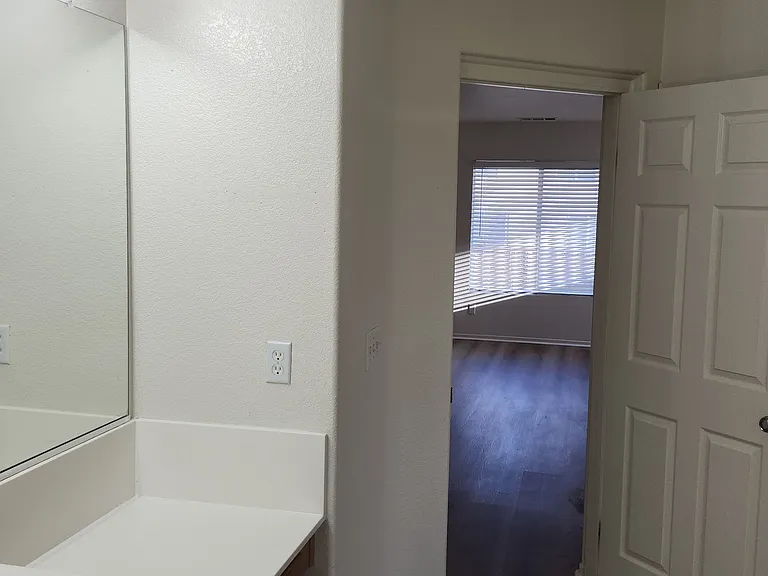 14041 Horseshoe Way — Photo 33