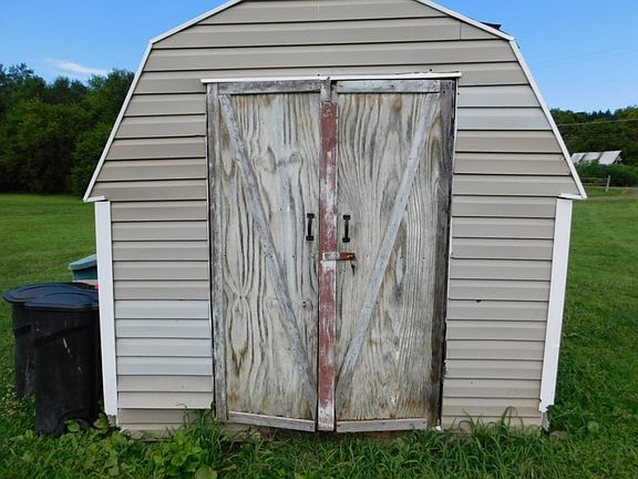 4th image of 24 Leekville Rd