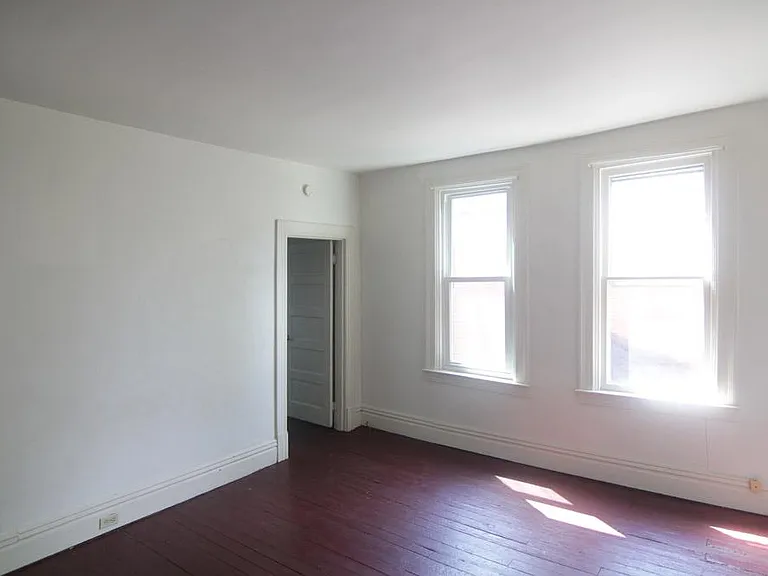 303 West St #2 — Photo 10
