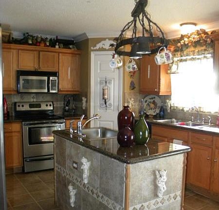 Kitchen 2