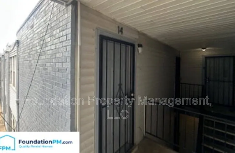 1283 E Raines Rd #14 — Photo 3