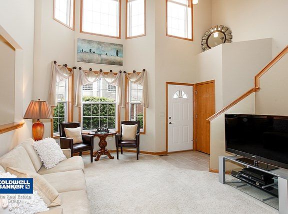 3rd image of 12627 W Yorkshire Dr