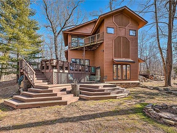 3rd image of 3 Creekwood Hl