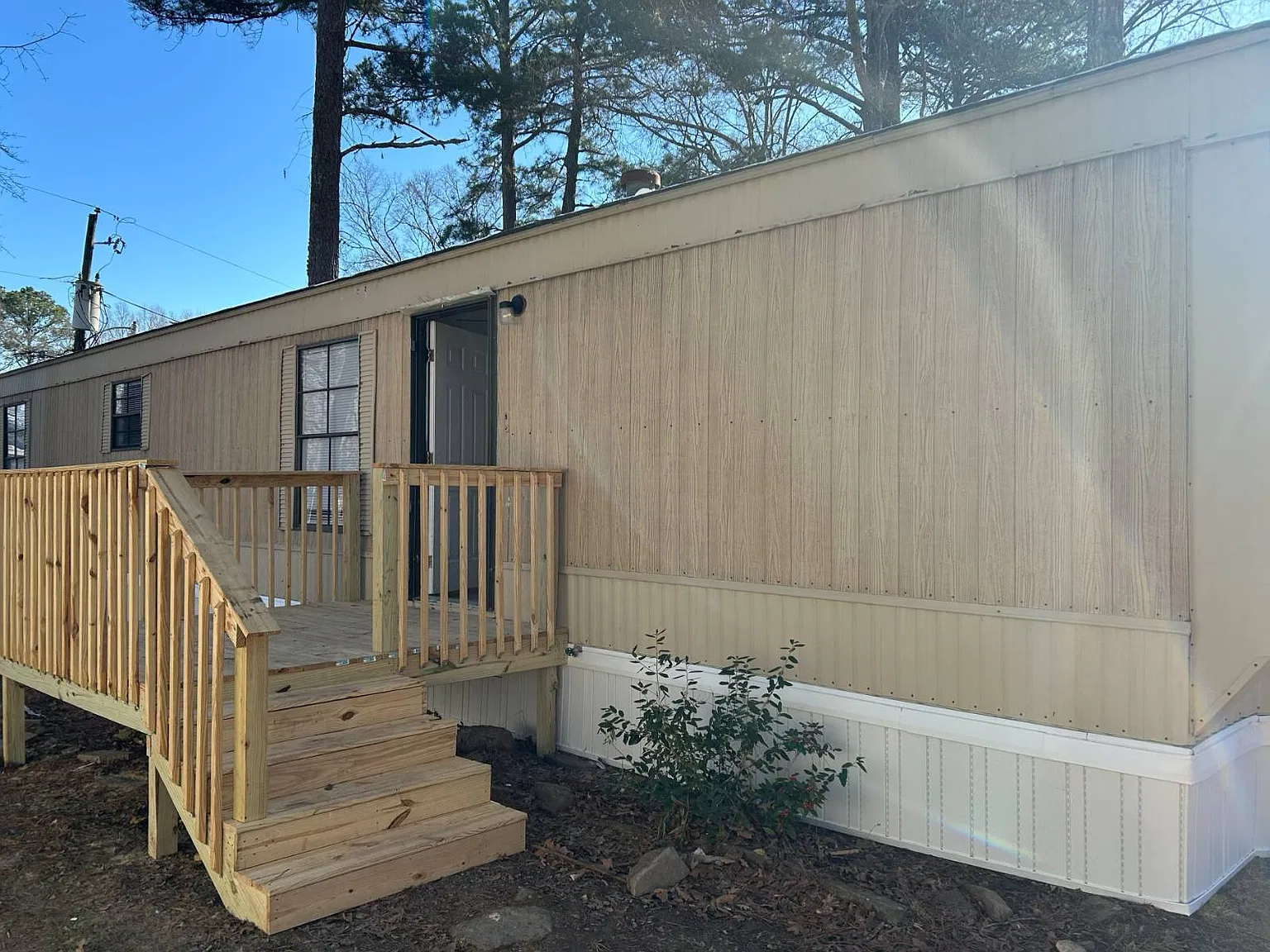 2 bed, 2.0 bath, 980 sqft, $799 — Photo 1