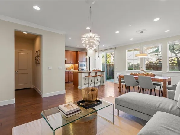 560 Holthouse Ter, Sunnyvale, CA 94087