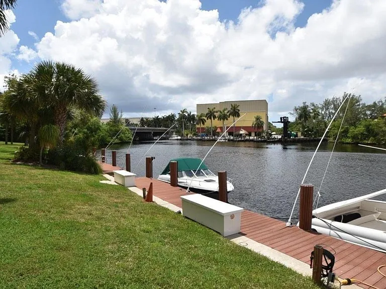 21 Royal Palm Way #201 — Photo 19